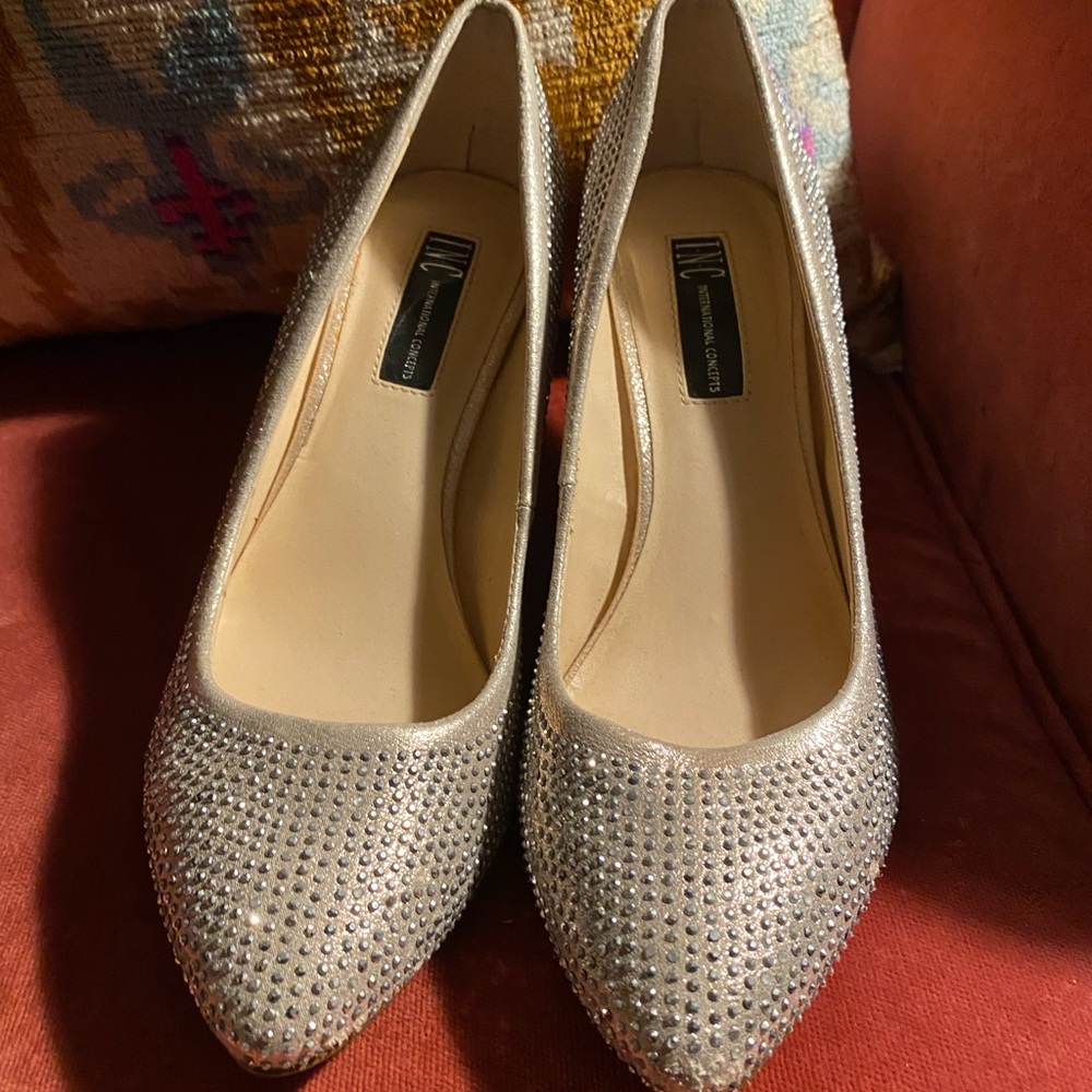 Pewter Gold Jeweled Heel, 8.5